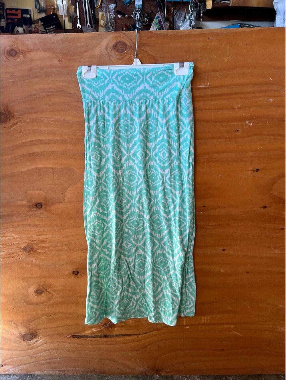Girls skirt